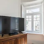 Lovelystay - Peaceful Living - Heart Of The City